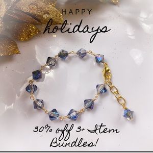 Happy Holidays! Enjoy 30% off 3+ Item Bundles 🎁